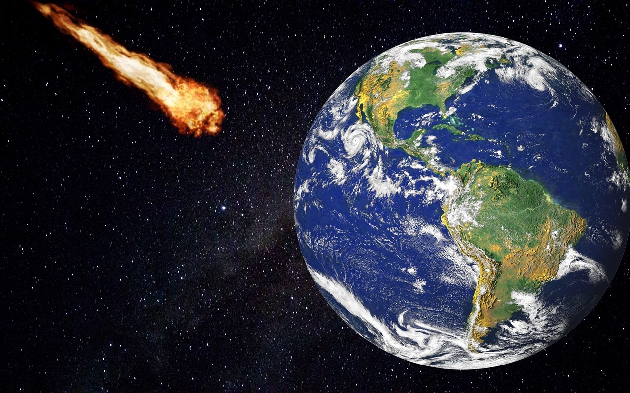 Jaký je rozdíl mezi Meteoroidem, Meteorem a Meteoritem?